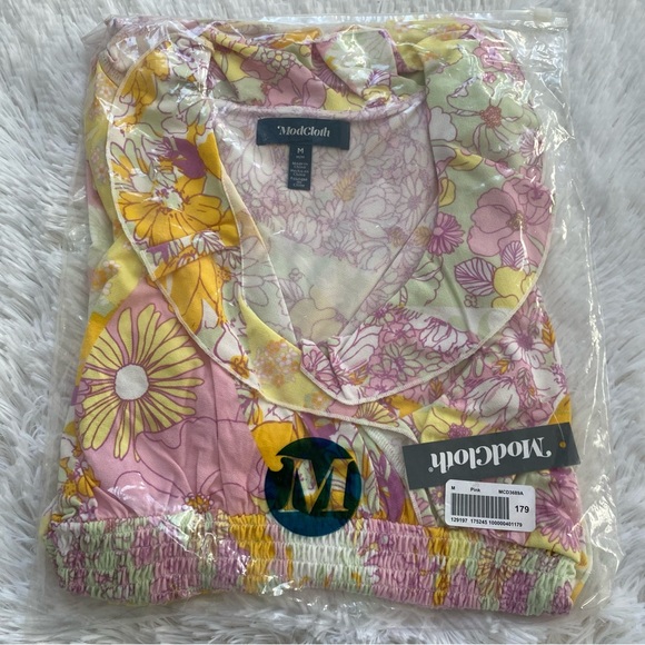 ModCloth Marvelous Flower Medley Surplice Dress | Size Medium - Picture 5 of 7